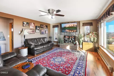 Living - 11916 47th St NW, Epping, ND 58843 photo 4 of 6