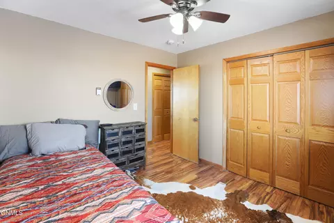 Bedroom - 11916 47th St NW, Epping, ND 58843 photo 6 of 8