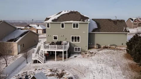 4909 Cornice Dr, Bismarck, ND 58503 photo 4