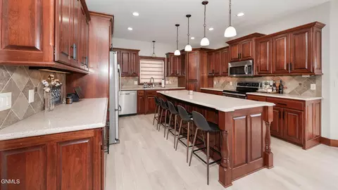 4909 Cornice Dr, Bismarck, ND 58503 photo 19