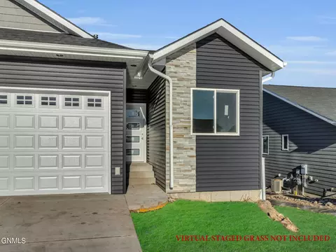 3202 E Divide Ave, Bismarck, ND 58501