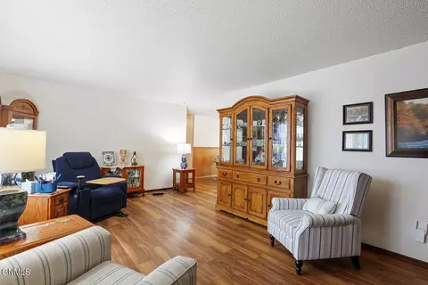 812 24th St E, Williston, ND 58801 photo 5
