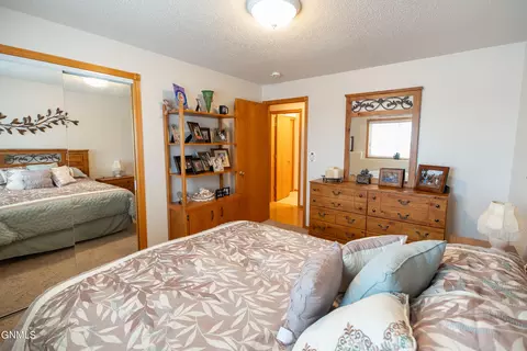 885 188th Ave NE, Baldwin, ND 58521 photo 32
