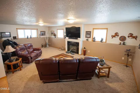 885 188th Ave NE, Baldwin, ND 58521 photo 42