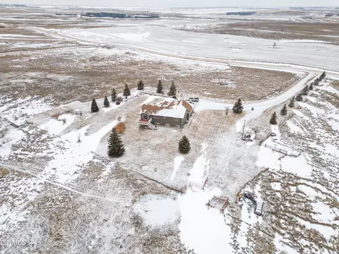 885 188th Ave NE, Baldwin, ND 58521 photo 59