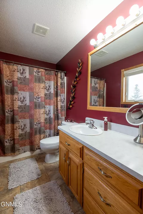 885 188th Ave NE, Baldwin, ND 58521 photo 35