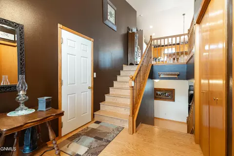 885 188th Ave NE, Baldwin, ND 58521 photo 7