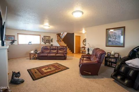 885 188th Ave NE, Baldwin, ND 58521 photo 40