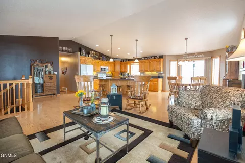 885 188th Ave NE, Baldwin, ND 58521 photo 15