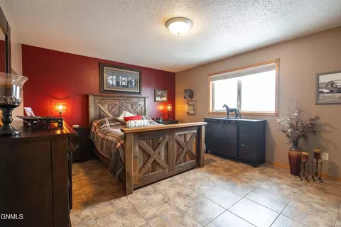 885 188th Ave NE, Baldwin, ND 58521 photo 24