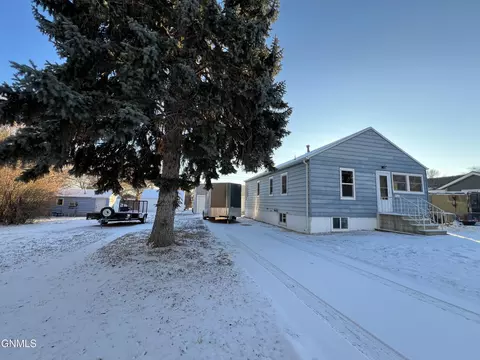 1007 4th St W, Williston, ND 58801 photo 15