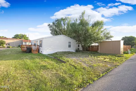 3103 18th Ave W, Williston, ND 58801 photo 4