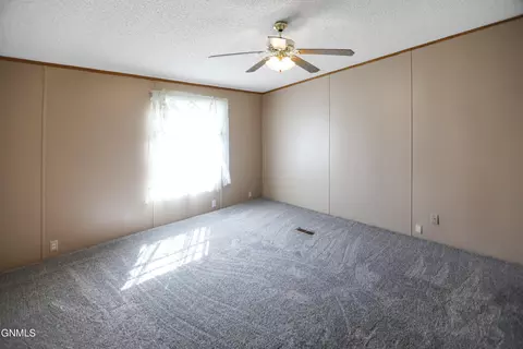 3103 18th Ave W, Williston, ND 58801 photo 15