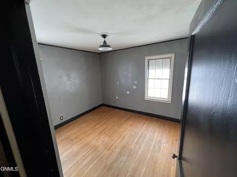 812 Main St, Williston, ND 58801 photo 6