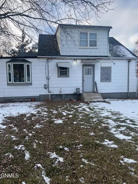 812 Main St, Williston, ND 58801 photo 12