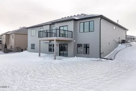 5211 Jasper Dr, Bismarck, ND 58503 photo 42