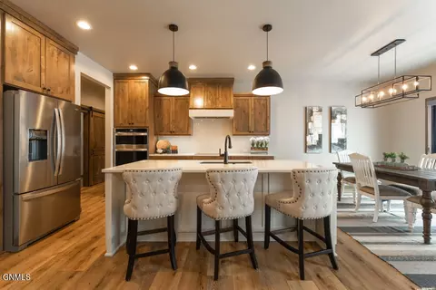 5211 Jasper Dr, Bismarck, ND 58503 photo 9