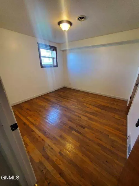 2302 Rosser Ave, Bismarck, ND 58501 photo 51