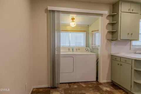 2302 Rosser Ave, Bismarck, ND 58501 photo 12