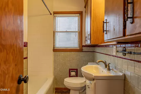 2302 Rosser Ave, Bismarck, ND 58501 photo 19