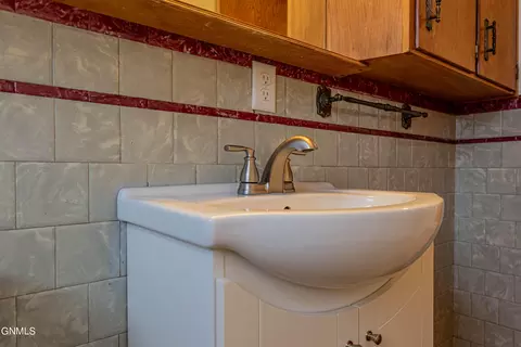 2302 Rosser Ave, Bismarck, ND 58501 photo 20