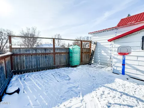 702 University Ave, Williston, ND 58801 photo 19