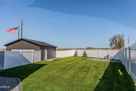 2006 34th Ave SE, Mandan, ND 58554 photo 46