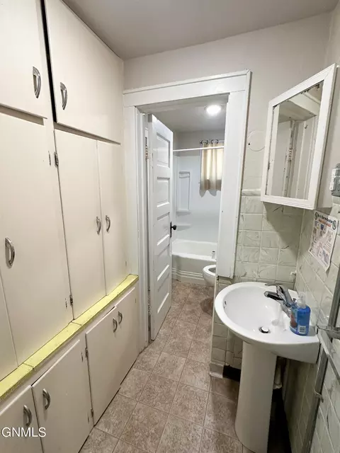 303 3rd Ave SW, Steele, ND 58482 photo 16