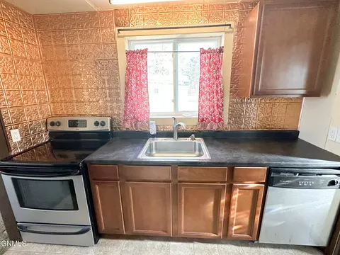 303 3rd Ave SW, Steele, ND 58482 photo 15