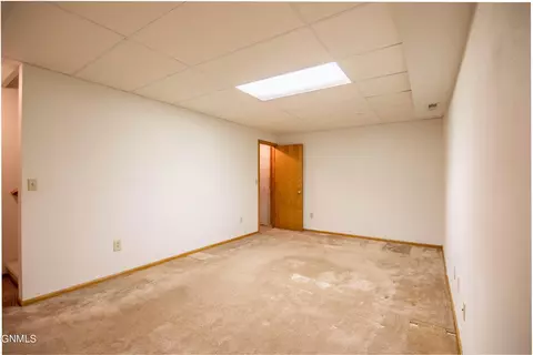1973 E Capitol Ave, Bismarck, ND 58501 photo 20
