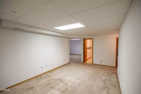 1973 E Capitol Ave, Bismarck, ND 58501 photo 21