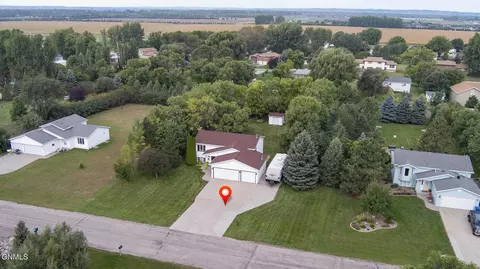 3740 Regent Dr, Bismarck, ND 58504 photo 32