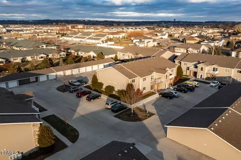 2904 Edgewater Lp SE, Mandan, ND 58554 photo 23