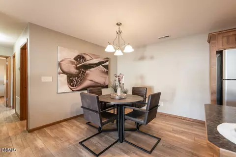 2904 Edgewater Lp SE, Mandan, ND 58554 photo 8