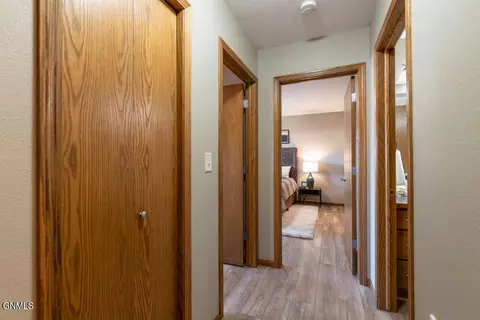 2904 Edgewater Lp SE, Mandan, ND 58554 photo 11