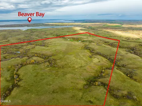 6475 Hwy 1806, Zap, ND 58580