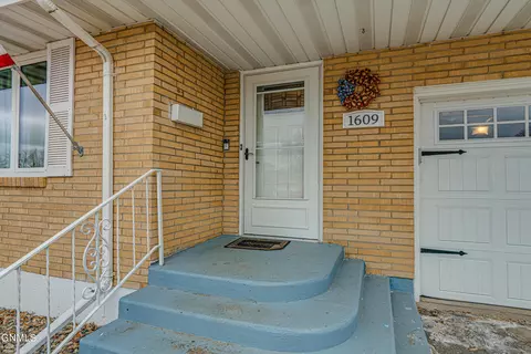 1609 Monte Dr NW, Mandan, ND 58554 photo 37