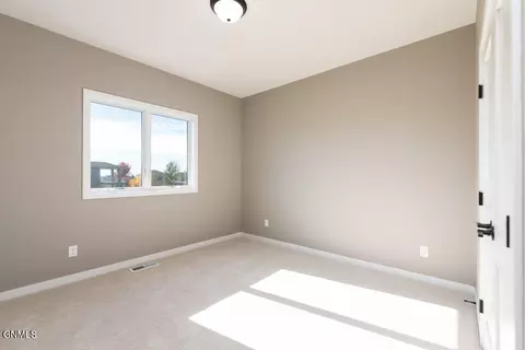 1205 Eagles View Ln, Bismarck, ND 58503 photo 16