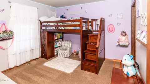 Bedroom - 1420 Talon Rd, Bismarck, ND 58503 photo 5 of 9