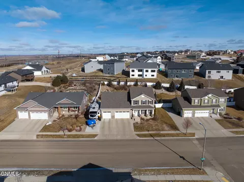 View/Area - 1420 Talon Rd, Bismarck, ND 58503 photo 1 of 4