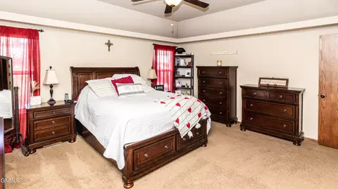 Bedroom - 1420 Talon Rd, Bismarck, ND 58503 photo 1 of 9