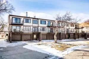 736 Elm St N, Fargo, ND 58102