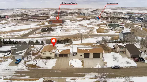 1901 4th Ave NE, Beulah, ND 58523