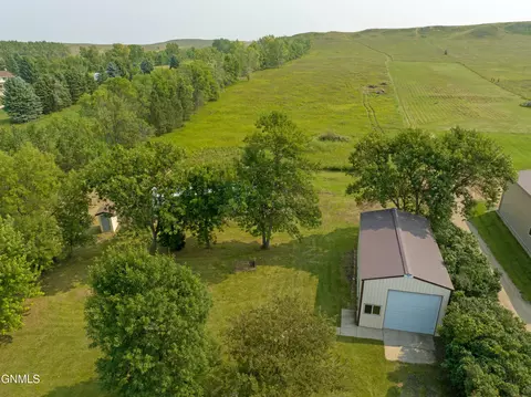 View/Area - 13303 52nd St NE, Baldwin, ND 58521 photo 29 of 33