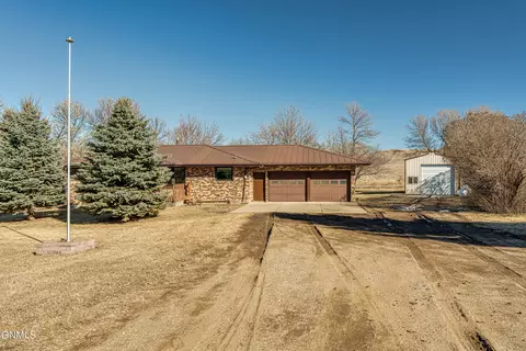 Exterior - 13303 52nd St NE, Baldwin, ND 58521 photo 1 of 42