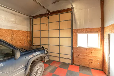 Exterior - 13303 52nd St NE, Baldwin, ND 58521 photo 9 of 42