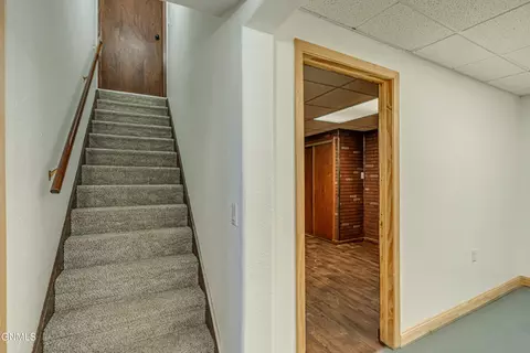 Entry Way - 13303 52nd St NE, Baldwin, ND 58521 photo 3 of 3