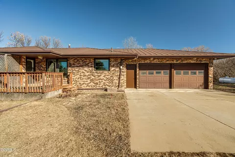 Exterior - 13303 52nd St NE, Baldwin, ND 58521 photo 12 of 42