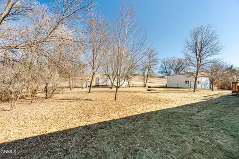 Exterior - 13303 52nd St NE, Baldwin, ND 58521 photo 19 of 42