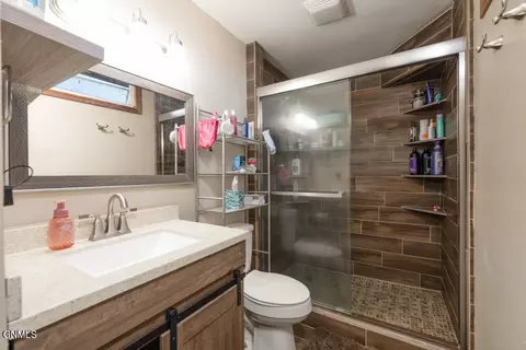 912 29th St, Bismarck, ND 58501 photo 25